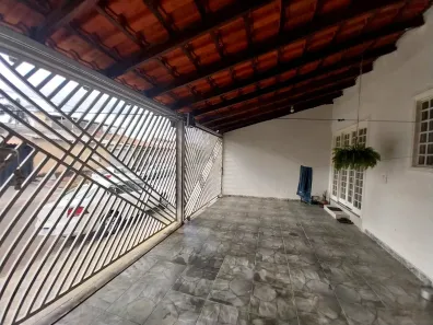 Casa com 3 Quartos à venda, 100m² no Recanto das Emas, Brasília