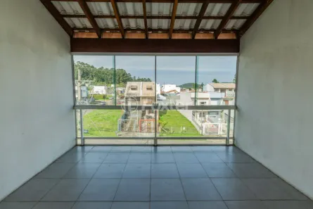 Casa com 2 Quartos à venda, 75m² no Guarujá, Porto Alegre