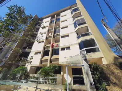 Apartamento com 3 Quartos para alugar, 133m² no Zona 07, Maringá