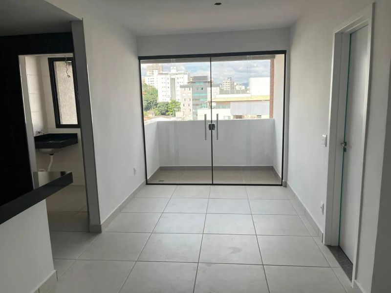 Apartamento com 2 quartos — Nova Suíssa, Belo Horizonte