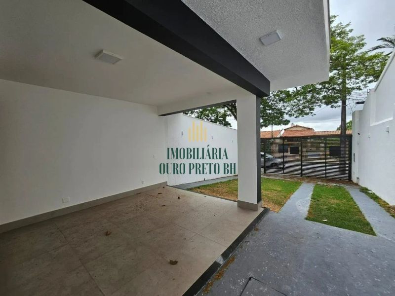 Casa com 3 quartos — Copacabana, Belo Horizonte