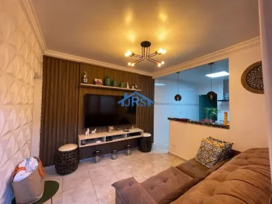 Casa com 3 Quartos à venda, 150m² no Jardim Tupanci, Barueri