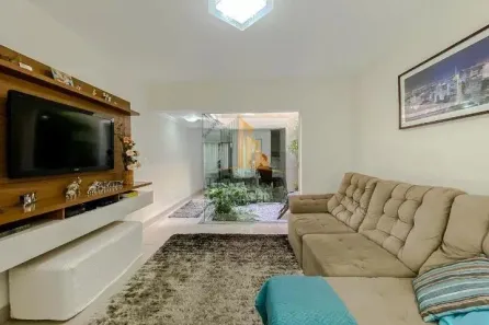 Sobrado com 3 Quartos à venda, 240m² no Vila Regente Feijó, São Paulo