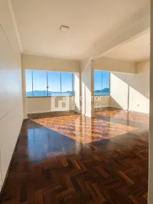 Apartamento com 2 Quartos para alugar, 121m² no Centro, Florianópolis