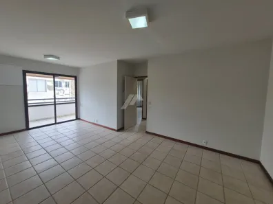 Apartamento com 2 Quartos para alugar, 134m² no Centro, Florianópolis