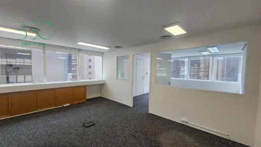 Sala Comercial à venda, 61m² no Vila Olímpia, São Paulo