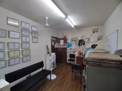 Ponto Comercial com 2 Quartos à venda, 300m² no Centro, Uberaba