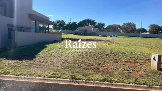 Lote/Terreno à venda, 420m² no Jardim Sul, Uberlândia