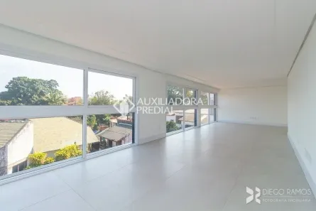 Cobertura com 3 Quartos para alugar, 180m² no Vila Assunção, Porto Alegre