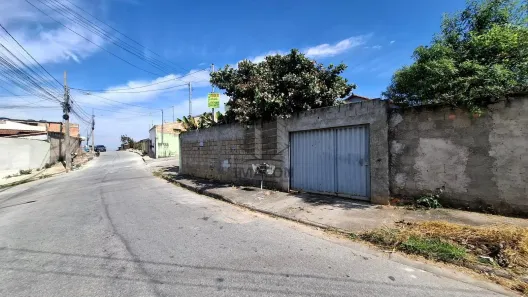 Casa com 2 Quartos à venda, 280m² no Itacolomi, Betim