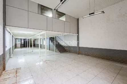 Galpão/Depósito/Armazém para alugar, 310m² no São Geraldo, Porto Alegre