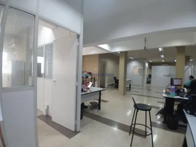 Prédio Comercial para alugar, 3500m² no São Judas, São Paulo