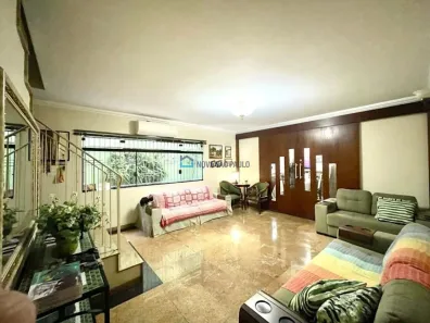 Casa com 3 Quartos à venda, 233m² no Mirandópolis, São Paulo