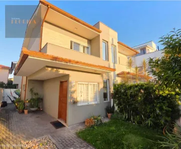 Casa com 2 Quartos à venda, 76m² no Campeche, Florianópolis