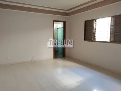 Casa com 3 Quartos à venda, 177m² no Residencial Estados Unidos, Uberaba
