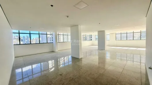 Sala Comercial para alugar, 228m² no Vila da Serra, Nova Lima