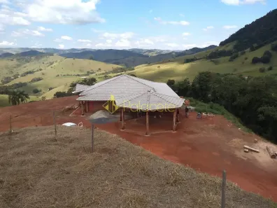 Fazenda/Sítio com 3 Quartos à venda, 280m² no , Cambuí