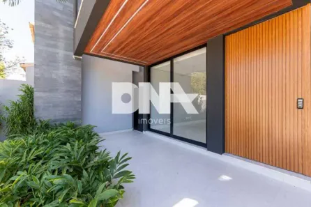 Casa de Condomínio com 4 Quartos à venda, 360m² no Barra da Tijuca, Rio de Janeiro