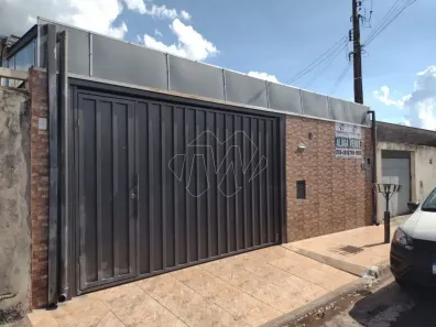 Casa com 3 Quartos à venda, 139m² no Conjunto Habitacional Victório de Santi, Araraquara