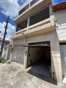 Apartamento com 2 Quartos para alugar, 140m² no São Gerardo, Fortaleza