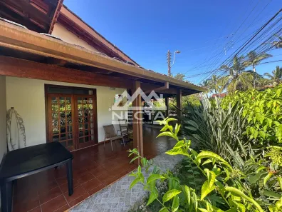 Casa com 3 Quartos à venda, 210m² no Balneário Copacabana, Caraguatatuba