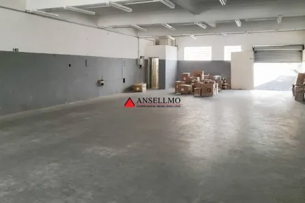 Galpão/Depósito/Armazém para alugar, 200m² no Santa Terezinha, São Bernardo do Campo