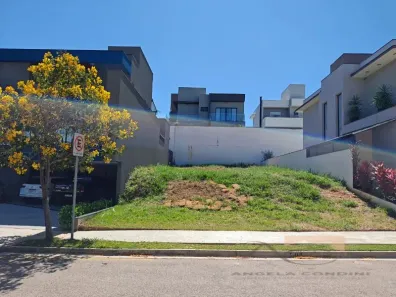 Lote/Terreno à venda, 250m² no Jardim Ermida I, Jundiaí