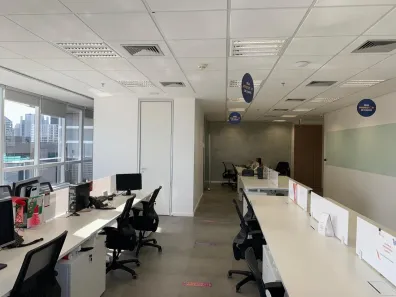 Sala Comercial para alugar, 130m² no Cidade Monções, São Paulo