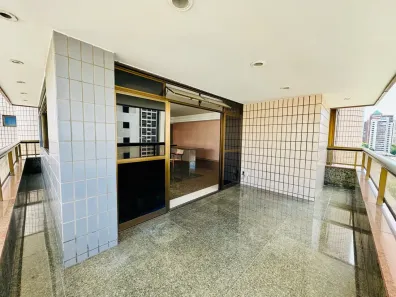 Apartamento com 3 Quartos à venda, 220m² no Meireles, Fortaleza