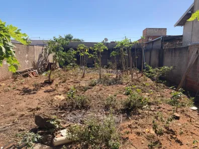 Lote/Terreno à venda, 242m² no Parque das Amoras II, São José do Rio Preto