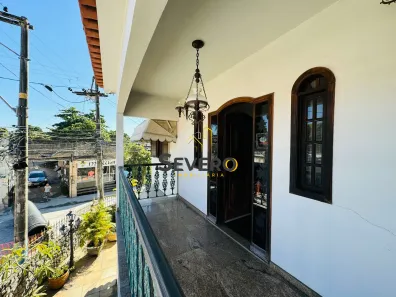 Casa com 3 Quartos à venda, 250m² no Centro, São Gonçalo