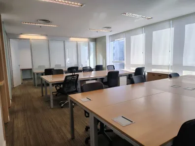 Sala Comercial à venda, 196m² no Cidade Monções, São Paulo
