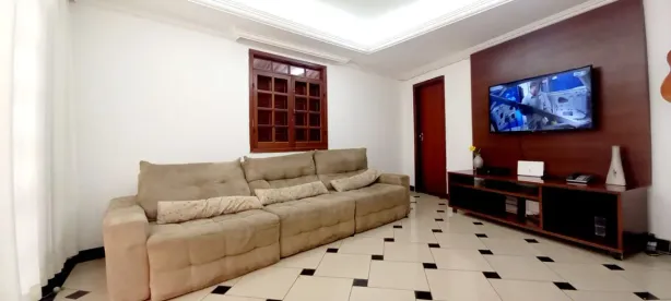 Casa com 2 Quartos à venda, 150m² no Sapucaia II, Contagem