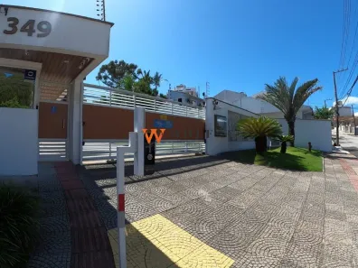 Lote/Terreno à venda, 355m² no Estreito, Florianópolis