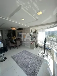 Apartamento com 3 Quartos à venda, 100m² no Pioneiros, Balneário Camboriú