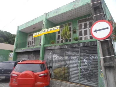 Casa com 6 Quartos à venda, 302m² no Fátima, Fortaleza