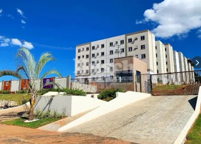 Apartamento com 2 Quartos para alugar, 45m² no Jardim Godoy, Bauru