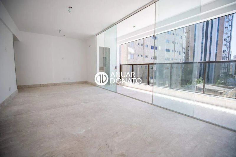 Apartamento com 4 quartos — Centro, Belo Horizonte