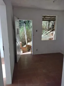 Casa com 2 Quartos para alugar, 70m² no Samambaia, Petrópolis