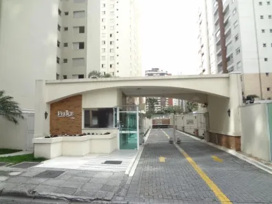Apartamento com 3 Quartos para alugar, 75m² no Água Verde, Curitiba