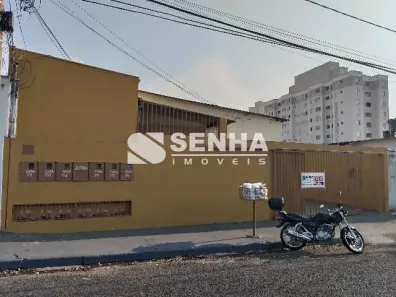 Casa com 2 Quartos para alugar, 45m² no Presidente Roosevelt, Uberlândia