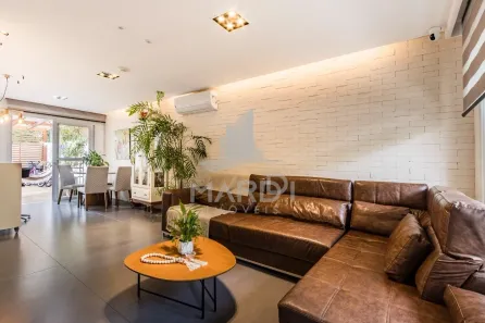 Casa com 3 Quartos à venda, 120m² no Vila Nova, Porto Alegre