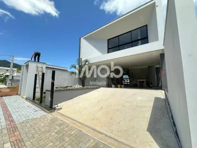 Casa com 4 Quartos à venda, 292m² no Rau, Jaraguá do Sul