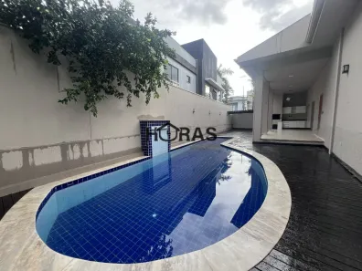 Casa de Condomínio com 3 Quartos para alugar, 250m² no Ribeirão do Lipa, Cuiabá