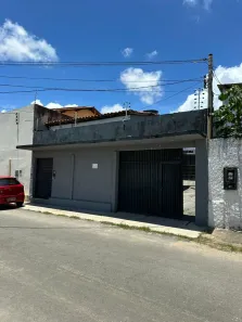 Casa com 6 Quartos para alugar, 150m² no Turu, São Luís