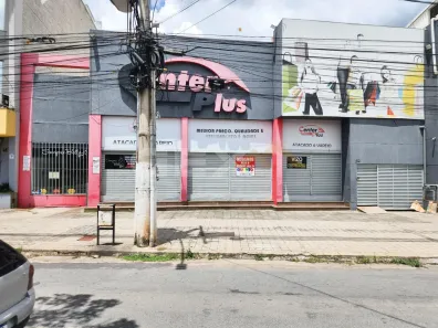 Sala Comercial à venda, 852m² no Bom Pastor, Divinópolis