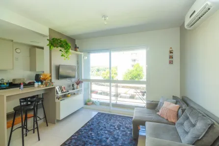 Apartamento com 2 Quartos para alugar, 75m² no Jardim Sabará, Porto Alegre