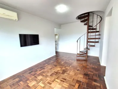 Cobertura com 2 Quartos à venda, 136m² no Floresta, Porto Alegre