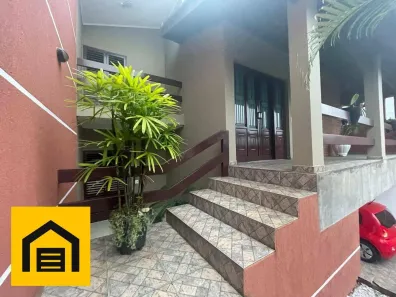 Sobrado com 6 Quartos à venda, 398m² no Vila Bocaina, Mauá