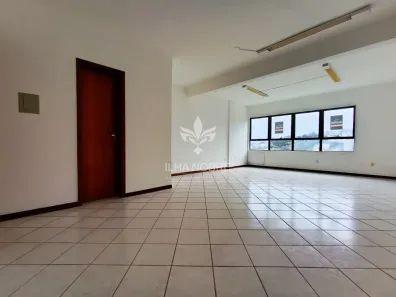Sala Comercial para alugar, 38m² no Trindade, Florianópolis
